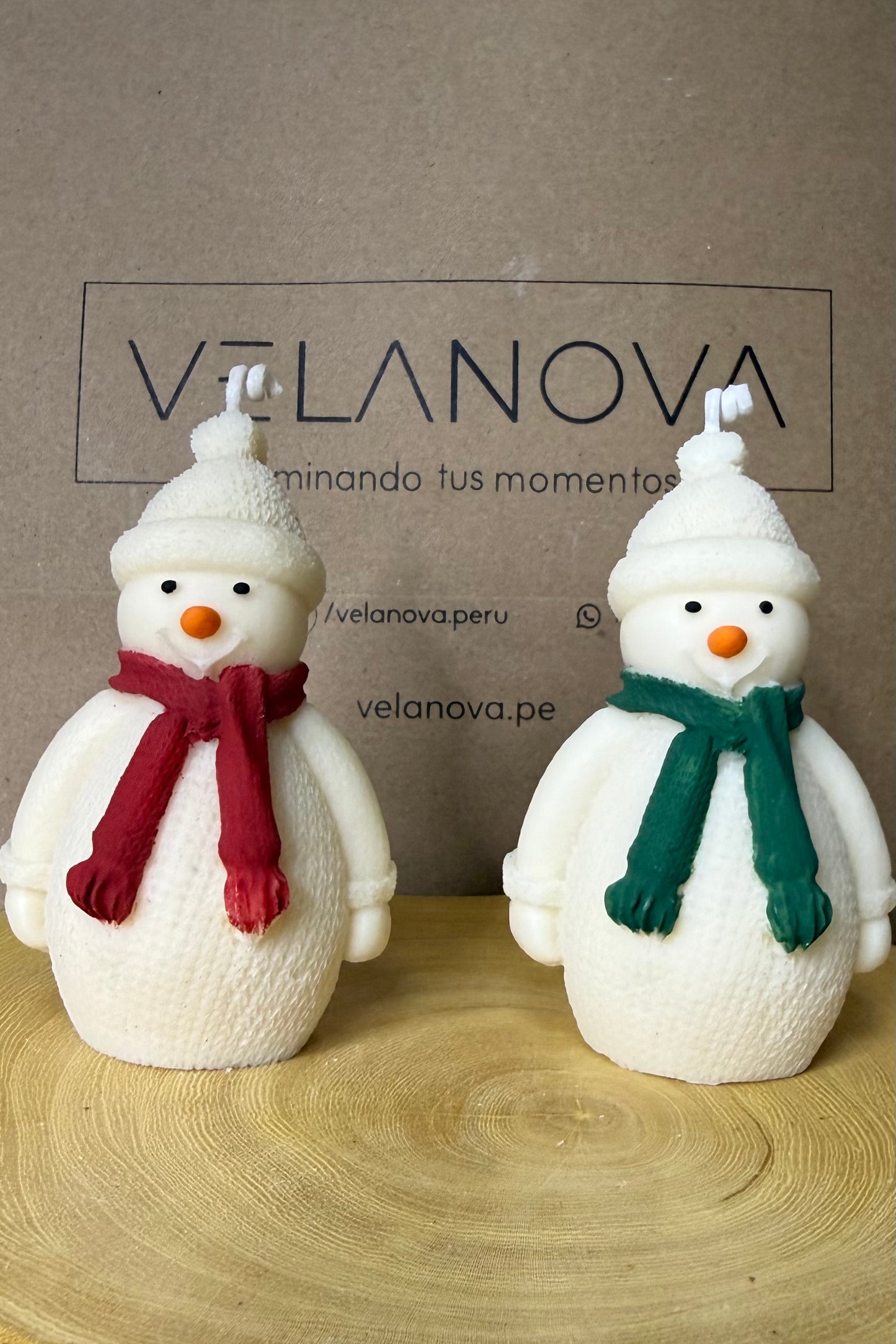 Vela Muñeco de Nieve con Bufanda x10cm - 100gr